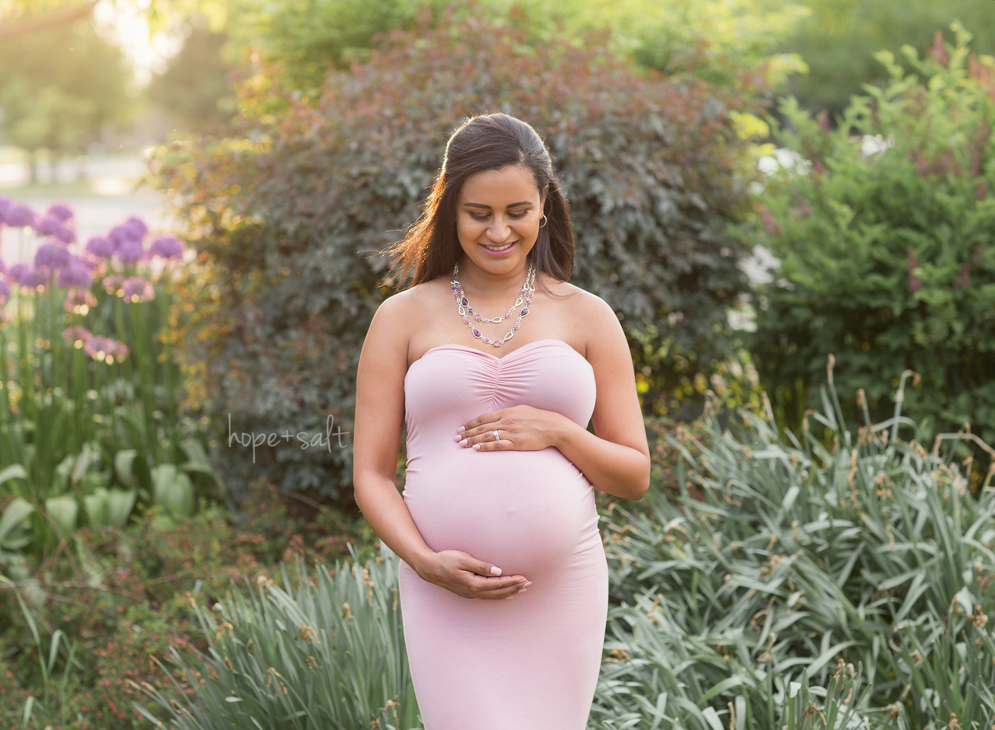 Deborah Burlington Maternity Photographer Hope Salt