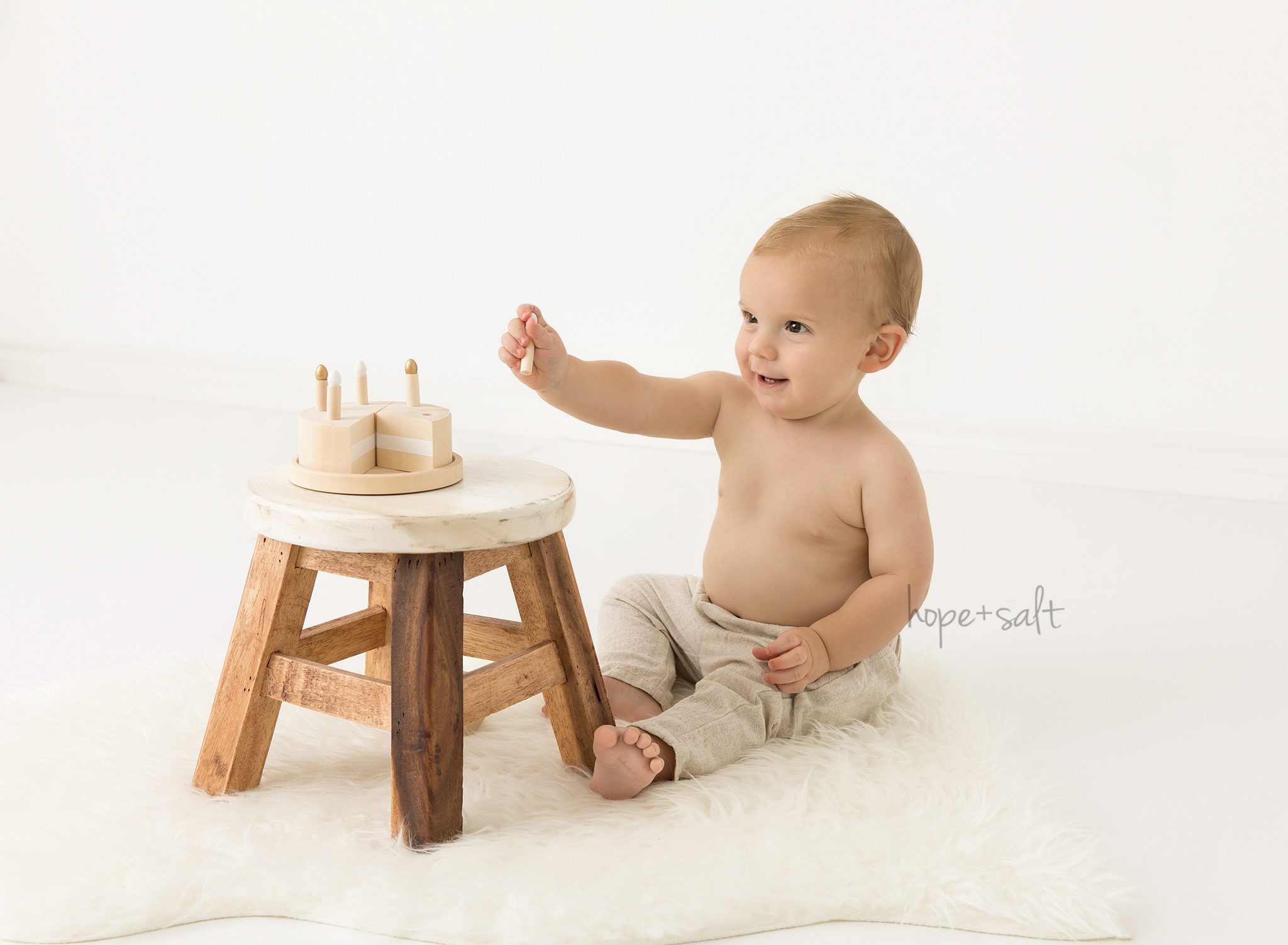 Aiden's First Birthday | Oakville Baby Photographer » Hope + Salt