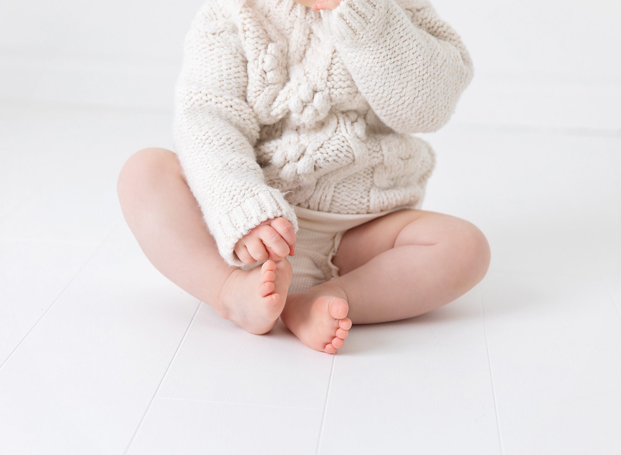 first-birthday-photo-session-waterdown-baby-photographer-hope